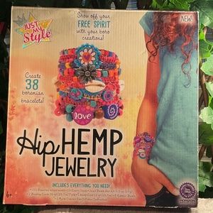 Just My Style Hip Hemp Jewelry Making Kit